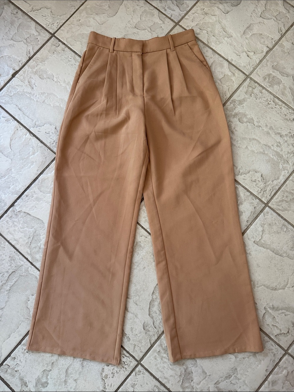 Abercrombie & Fitch Wide Leg Trousers in Camel